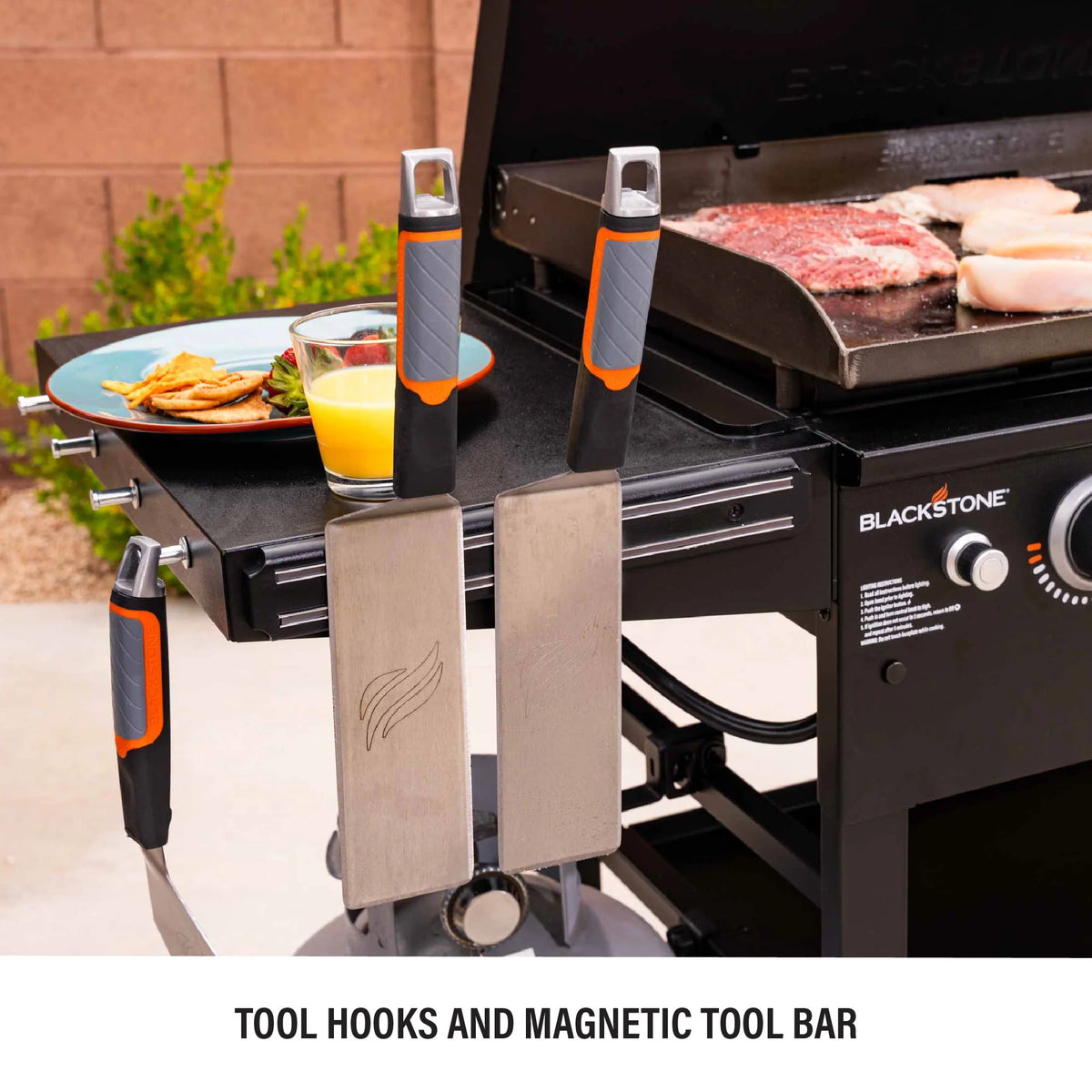 4-Burner Propane Griddle Cooking Station with Hard Cover C686