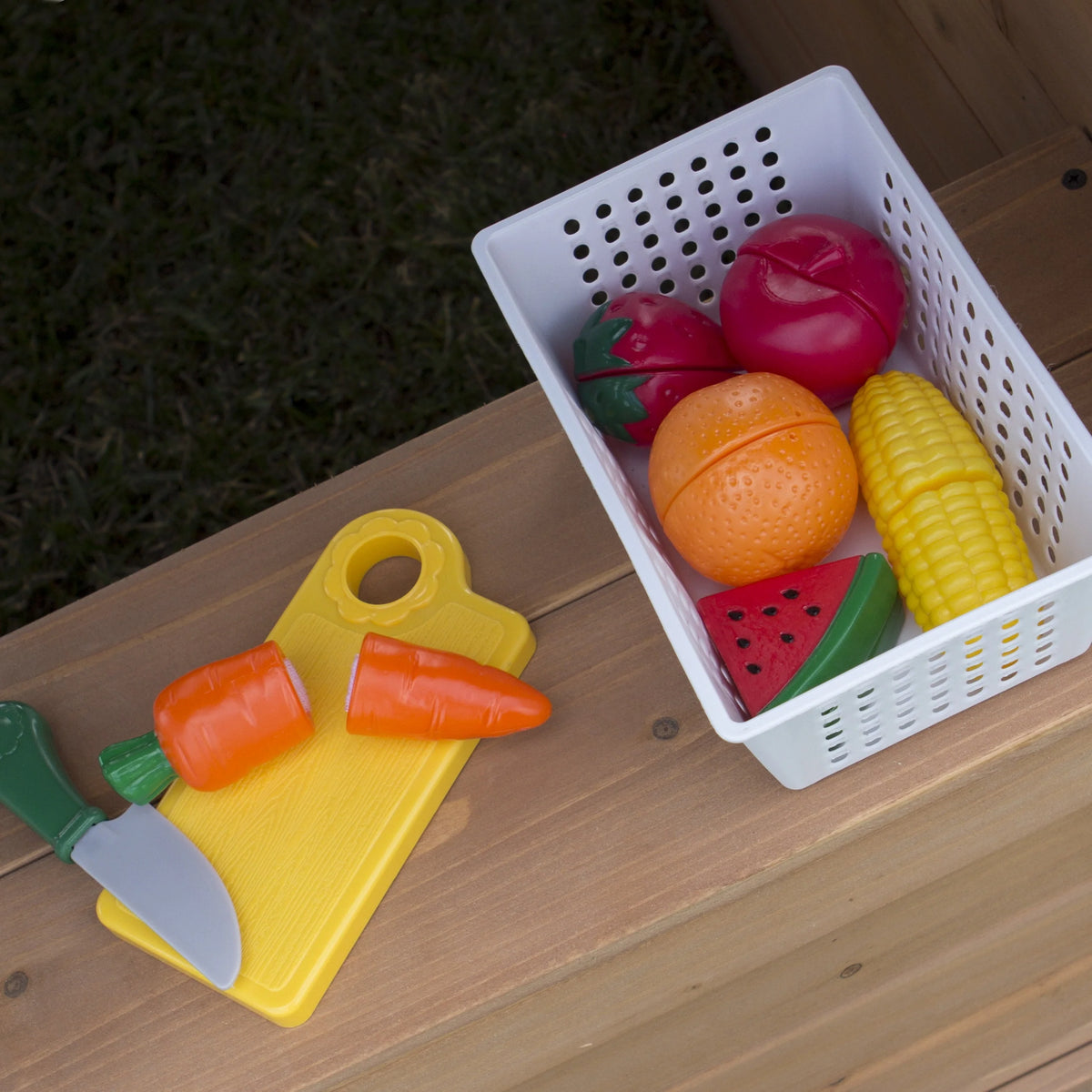 Wooden Cedar Playhouse S5645