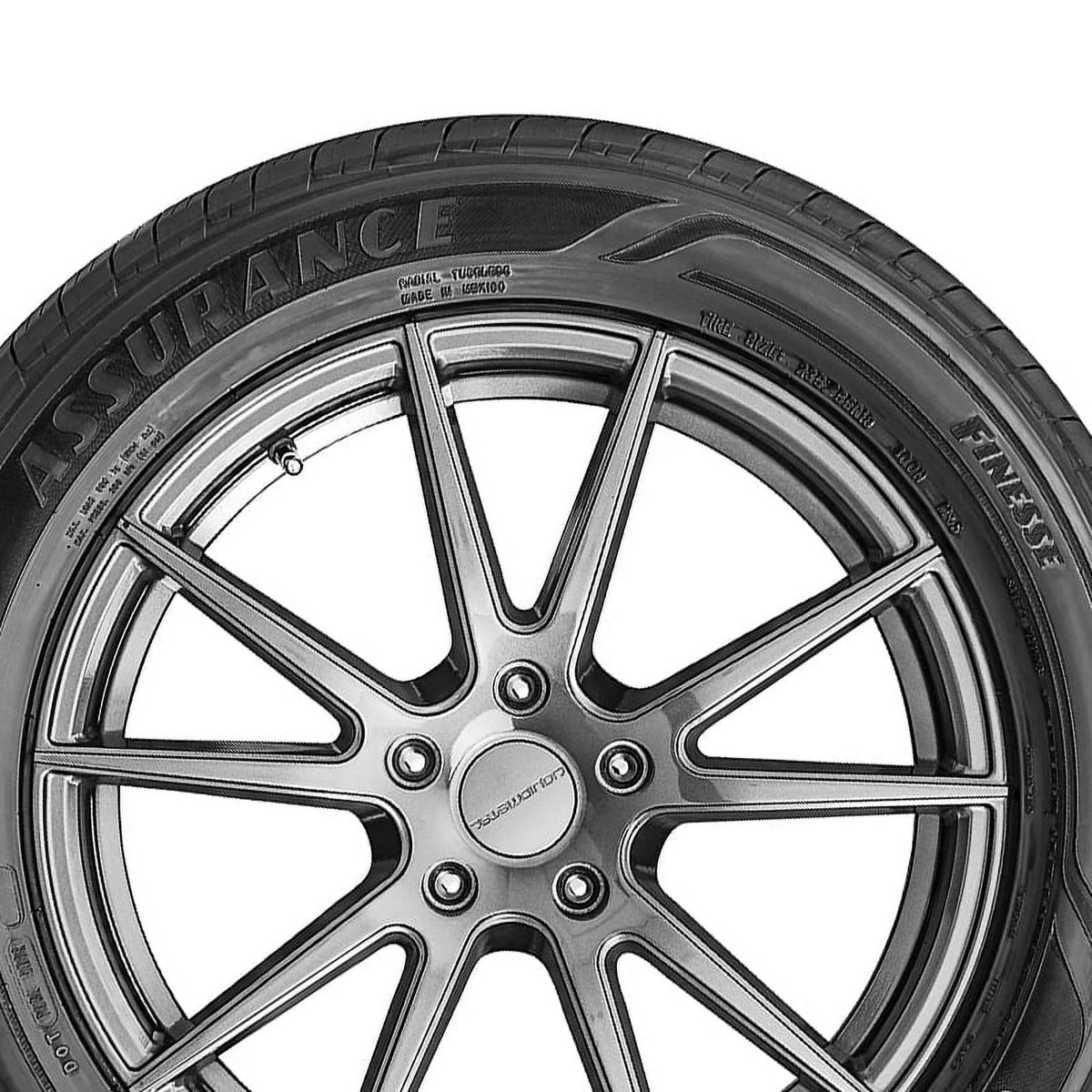 Set of 4 225/65R17 102H All Season Tires S180275