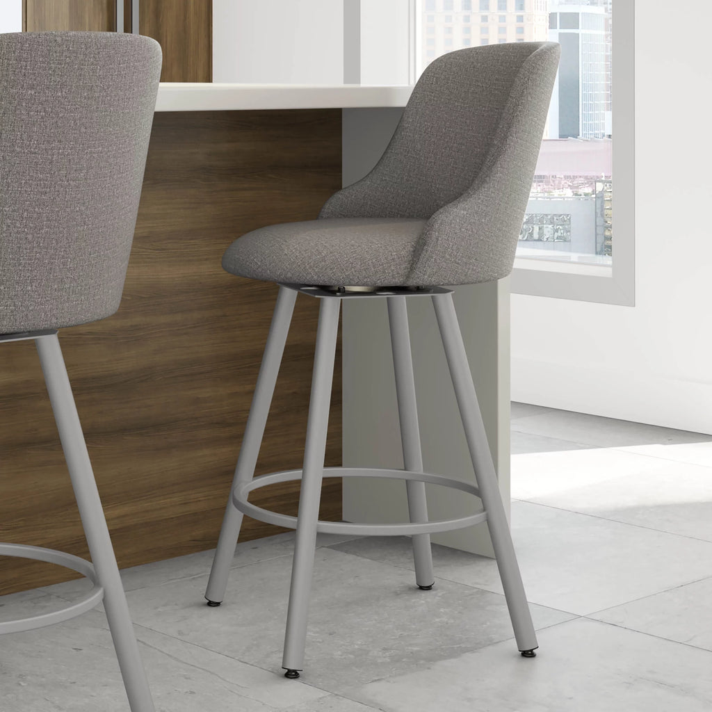 30 In. Swivel Bar Stool V39435