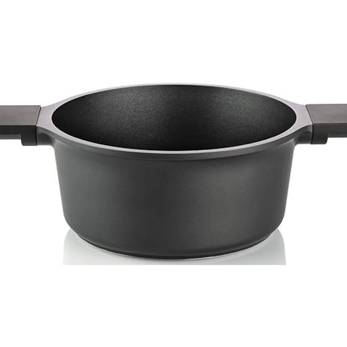 Black 20cm Casserole G598