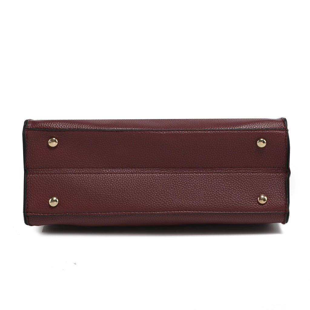Burgundy Tote Bag & Wristlet Wallet U281390