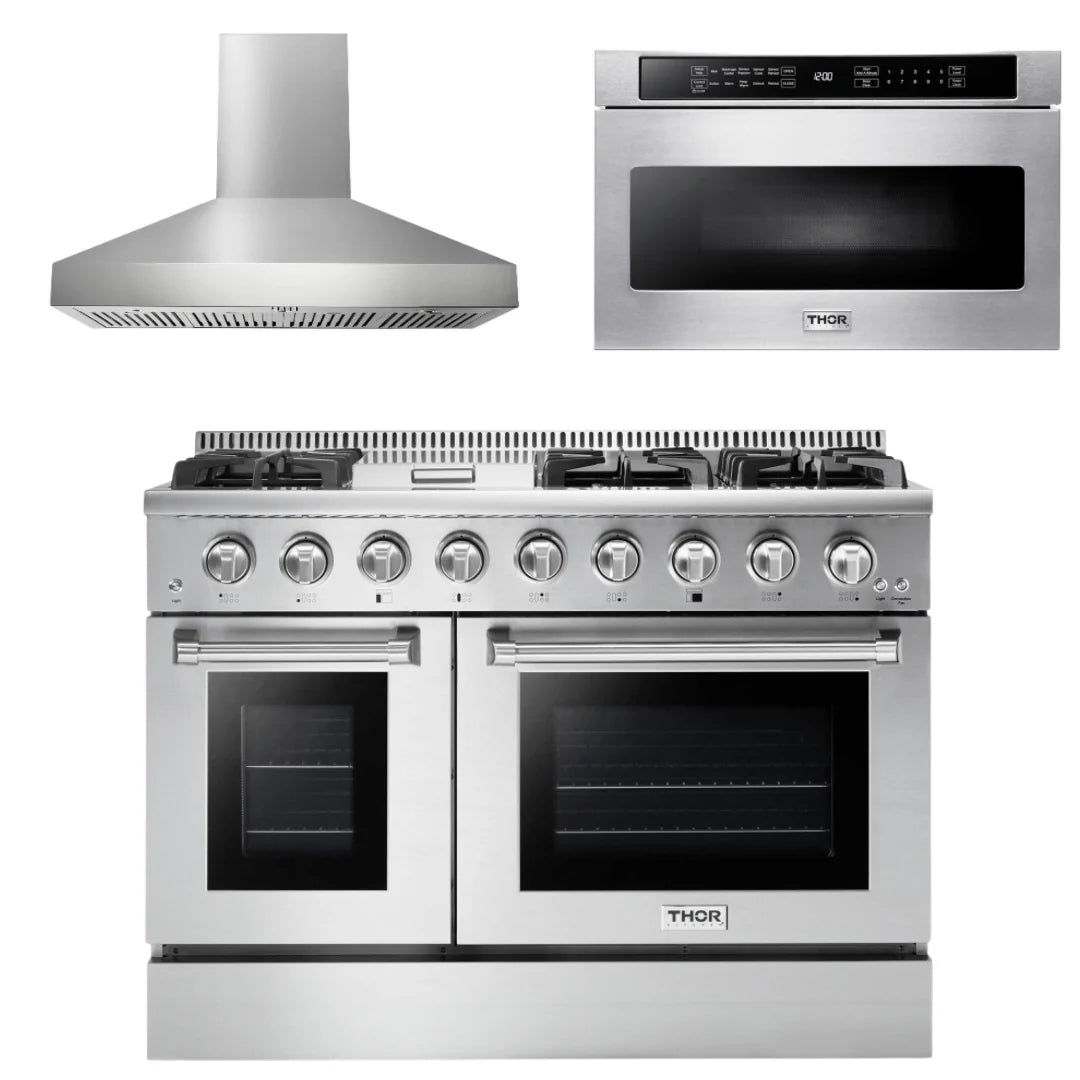 48 Propane Gas Range, Range Hood, Microwave C890441