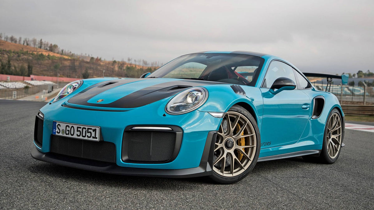 1:18 Scale Porsche 911 GT2 RS Model Car A88780