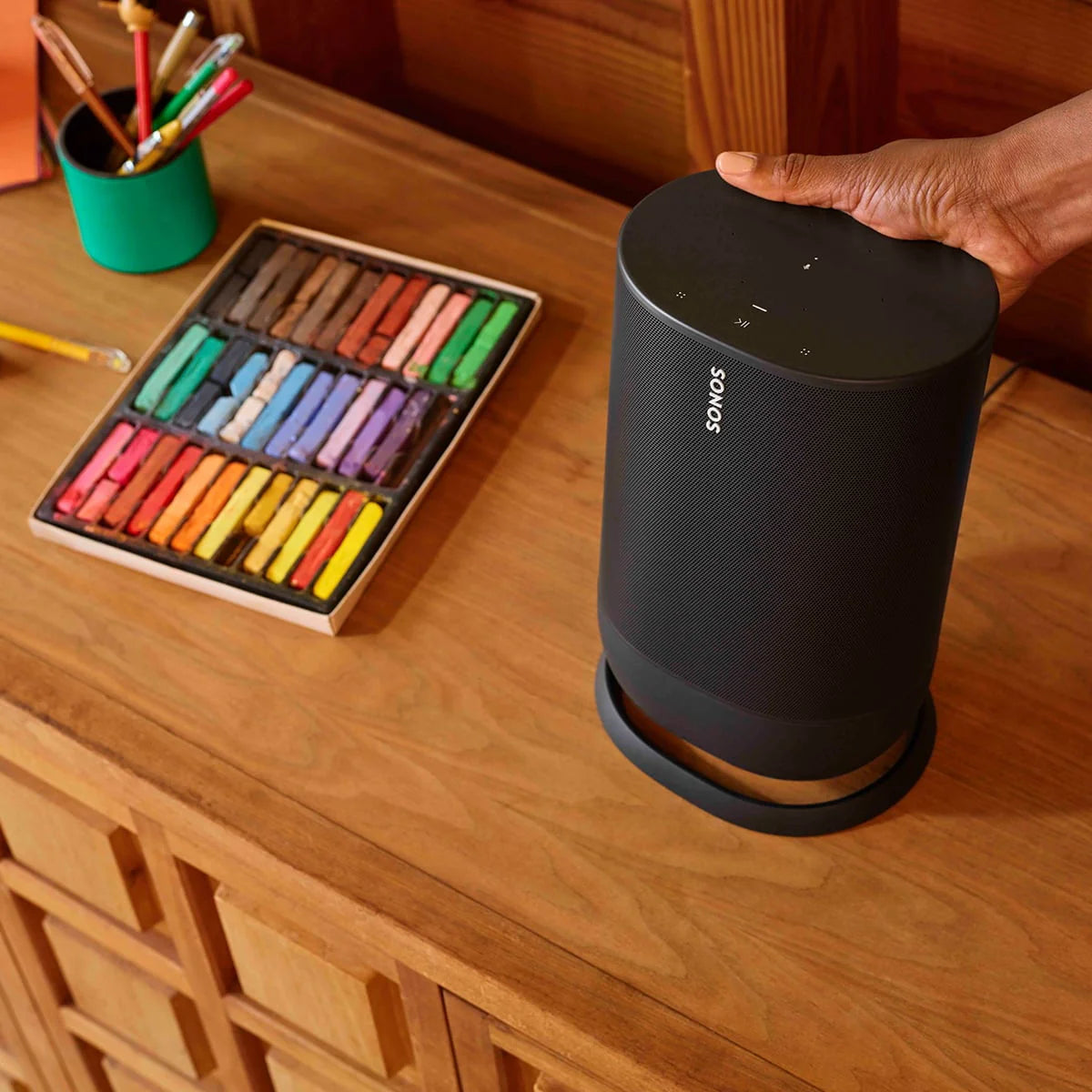 Portable Battery-Powered Bluetooth Wi-Fi Speaker J1552